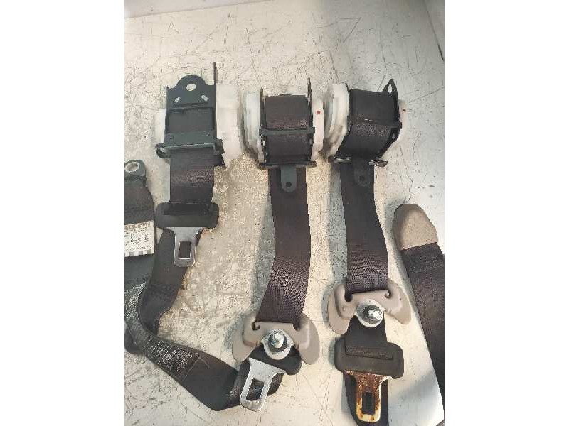 Recambio de juego cinturones trasero para mitsubishi grandis (na0w) 2.0 di-d inform referencia OEM IAM   