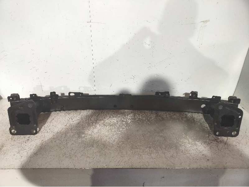 Recambio de refuerzo paragolpes delantero para renault fluence z.e. dynamique referencia OEM IAM  622240001R 