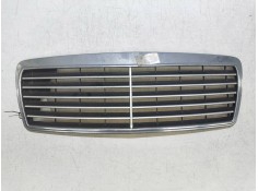 Recambio de rejilla delantera para mercedes clase e (w210) berlina diesel 3.0 turbodiesel cat referencia OEM IAM   