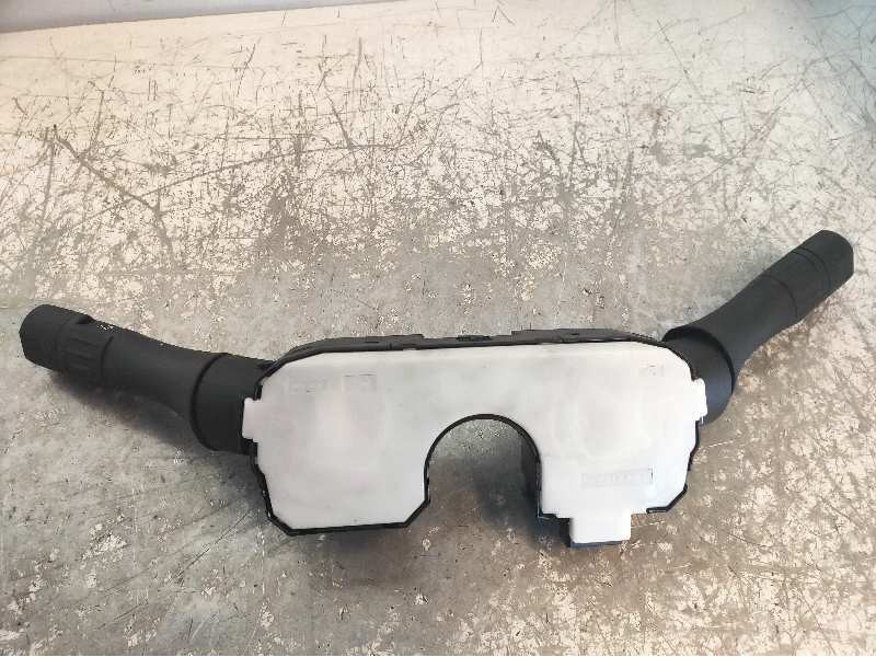 Recambio de mando luces para renault fluence z.e. dynamique referencia OEM IAM 255670040R  