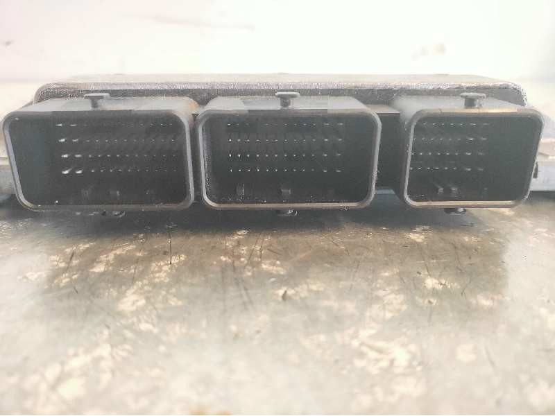 Recambio de centralita motor uce para renault fluence z.e. dynamique referencia OEM IAM S180119135A 237D40048R 