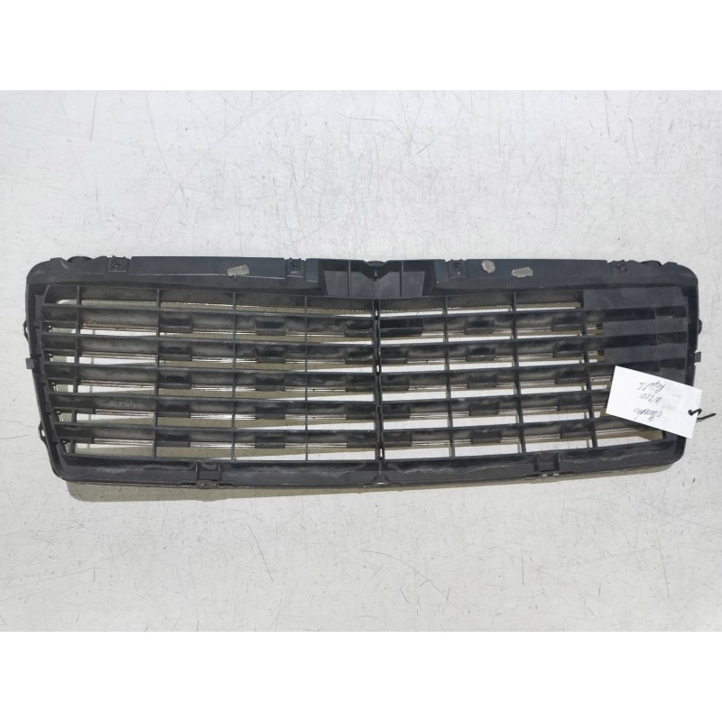 Recambio de rejilla delantera para mercedes clase e (w210) berlina diesel 3.0 turbodiesel cat referencia OEM IAM   