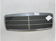 Recambio de rejilla delantera para mercedes clase e (w210) berlina referencia OEM IAM   
