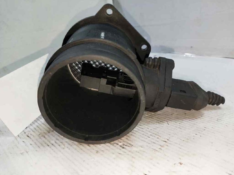 Recambio de caudalimetro para audi a4 berlina (8e) 2.0 20v cat (alt) referencia OEM IAM 0280218058 06B133471A BOSCH