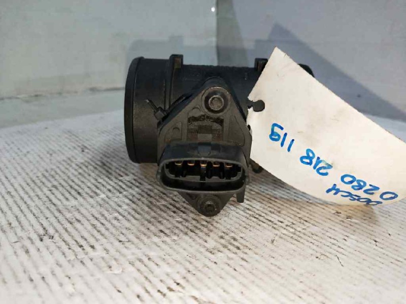 Recambio de caudalimetro para opel corsa c 1.2 16v cat (z 12 xe / lw4) referencia OEM IAM 0280218119 BOSCH 