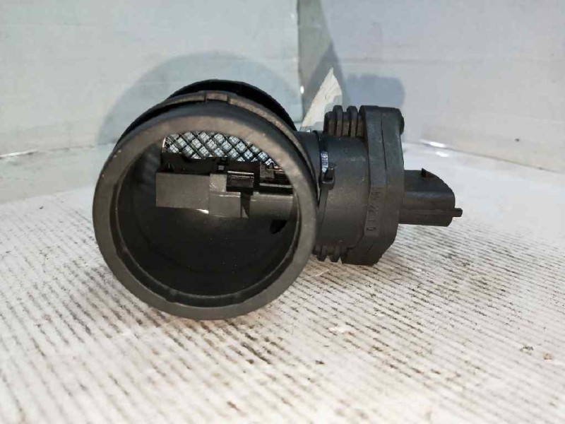 Recambio de caudalimetro para opel corsa c 1.2 16v cat (z 12 xe / lw4) referencia OEM IAM 0280218119 BOSCH 