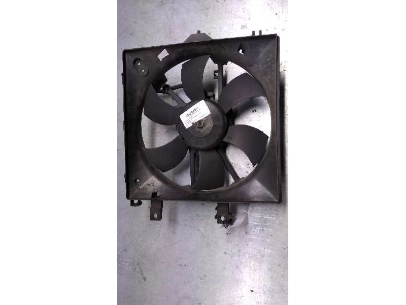 Recambio de electroventilador para nissan primera berlina (p11) 2.0 turbodiesel cat referencia OEM IAM 8240197 21481 GATE