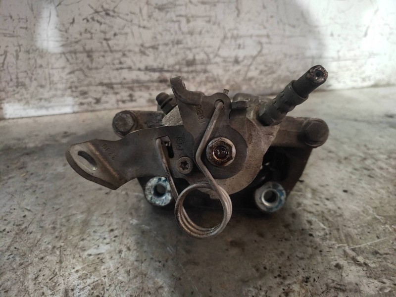 Recambio de pinza freno trasera derecha para fiat croma (194) 1.9 16v multijet emotion referencia OEM IAM   