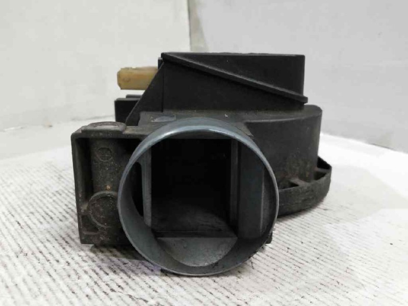 Recambio de caudalimetro para audi 80 avant 1.9 tdi referencia OEM IAM 0281002072 028906301 BOSCH
