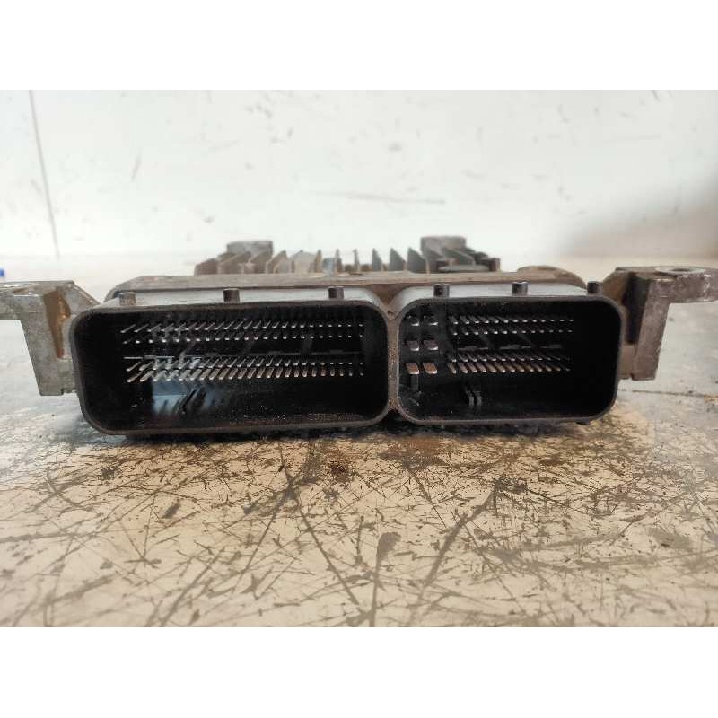 Recambio de centralita motor uce para mercedes sprinterii caja cerrada (desde 01.06) 210/213/216 cdi (906.611/613) referencia OE