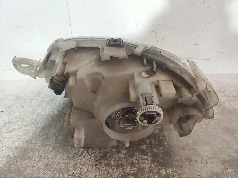 Recambio de faro derecho para smart fortwo coupe basis (66kw) (453.344) referencia OEM IAM 0301088032  