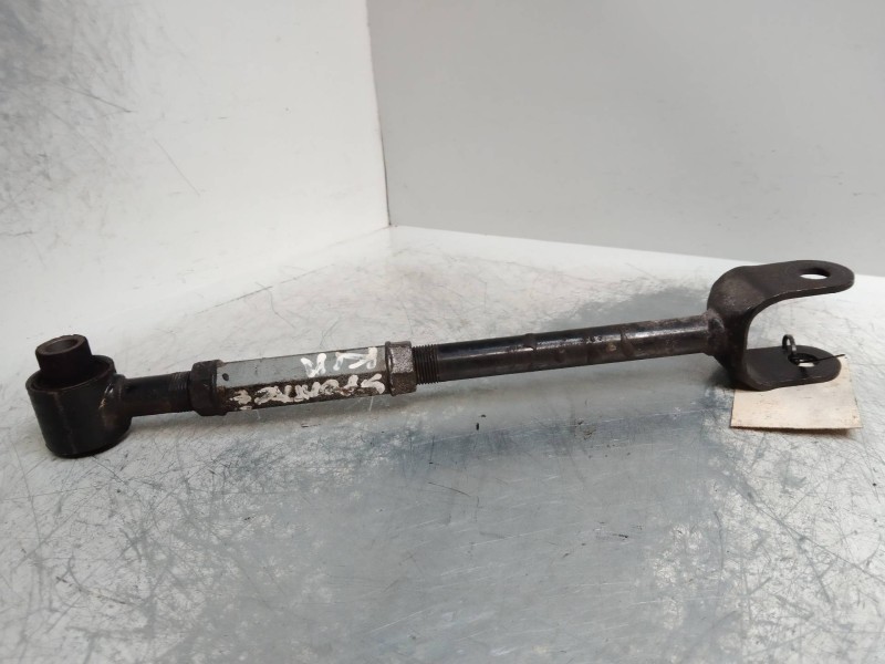 Recambio de tirante trasero derecho para kia sportage 2.0 turbodiesel cat referencia OEM IAM   