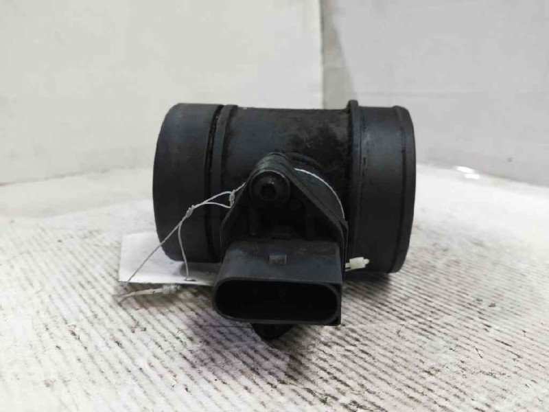 Recambio de caudalimetro para audi a8 (d2) 3.3 v8 32v tdi biturbo cat (akf) referencia OEM IAM 0281002435 057906461C BOSCH