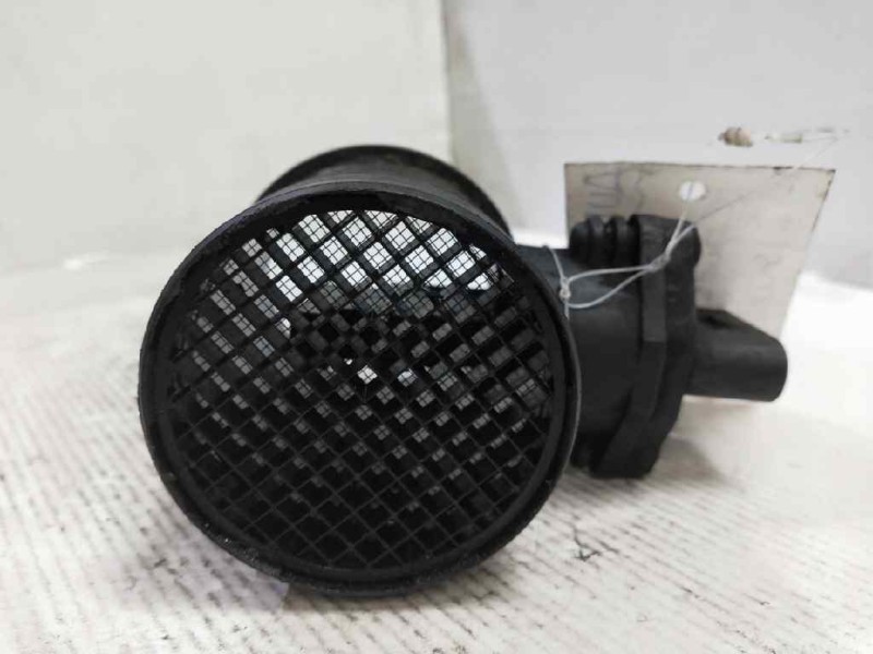 Recambio de caudalimetro para audi a8 (d2) 3.3 v8 32v tdi biturbo cat (akf) referencia OEM IAM 0281002435 057906461C BOSCH