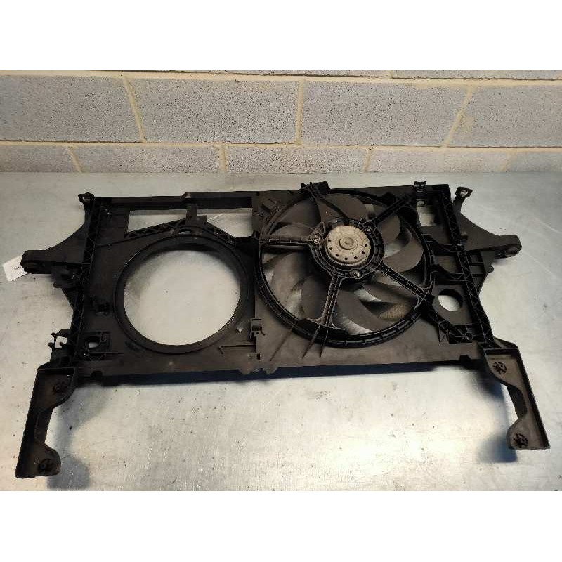 Recambio de electroventilador para nissan interstar (x70) caja cerrada, l 1h1, batalla corta 2,8t referencia OEM IAM   