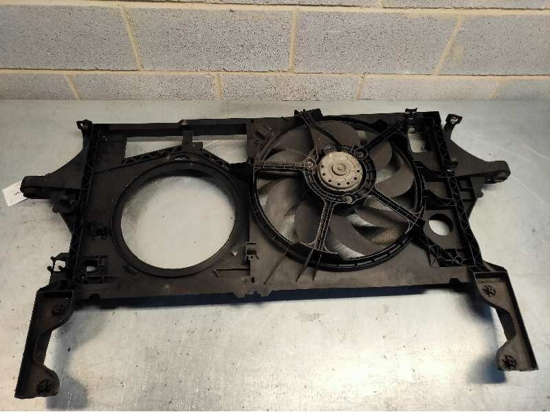 Recambio de electroventilador para nissan interstar (x70) caja cerrada, l 1h1, batalla corta 2,8t referencia OEM IAM   