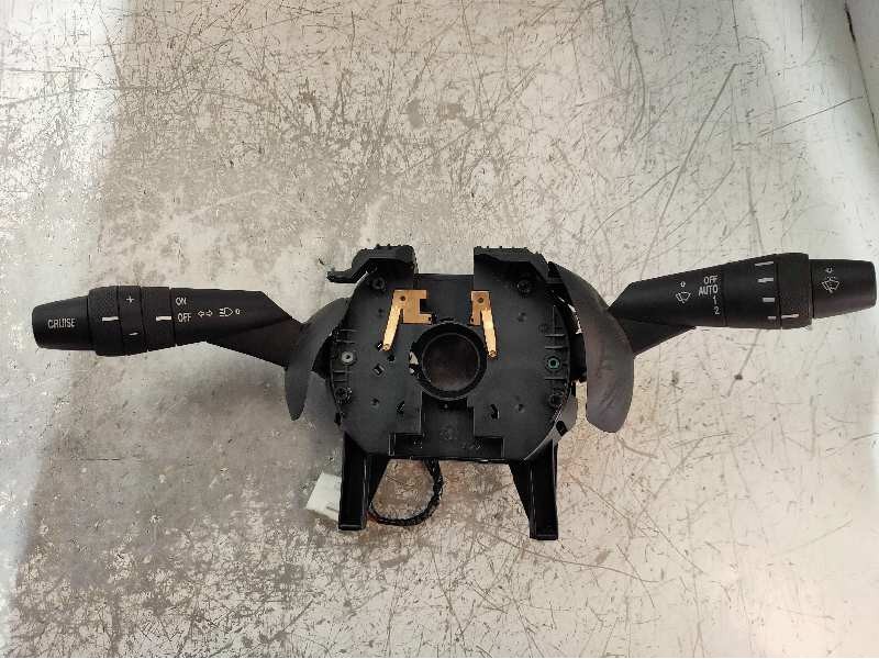 Recambio de mando luces para lancia thesis (115) 3.0 v6 24v cae emblema referencia OEM IAM 735372442  