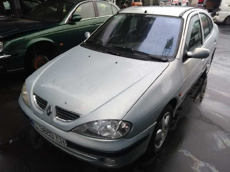 renault megane i fase 2 classic (la..) del año 2000 renault megane i fase 2 classic (la..) del año 2000