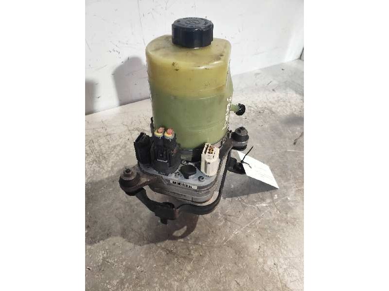 Recambio de bomba direccion para ford focus c-max (cap) 1.6 tdci cat referencia OEM IAM 5M513K514BD  FOMOCO