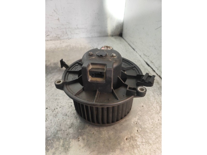 Recambio de motor calefaccion para iveco daily caja cerrada (2006 =>) caja cerrada 50c... batalla 3000 referencia OEM IAM 5M8626