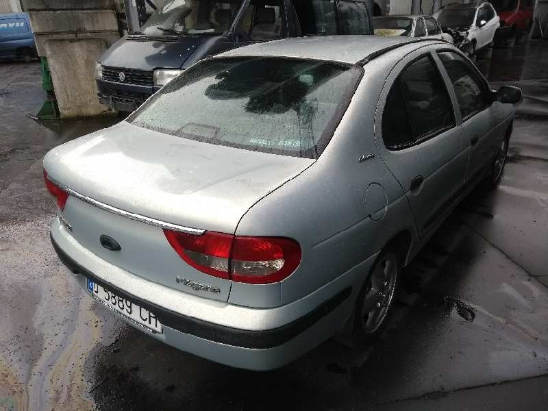 renault megane i fase 2 classic (la..) del año 2000 renault megane i fase 2 classic (la..) del año 2000