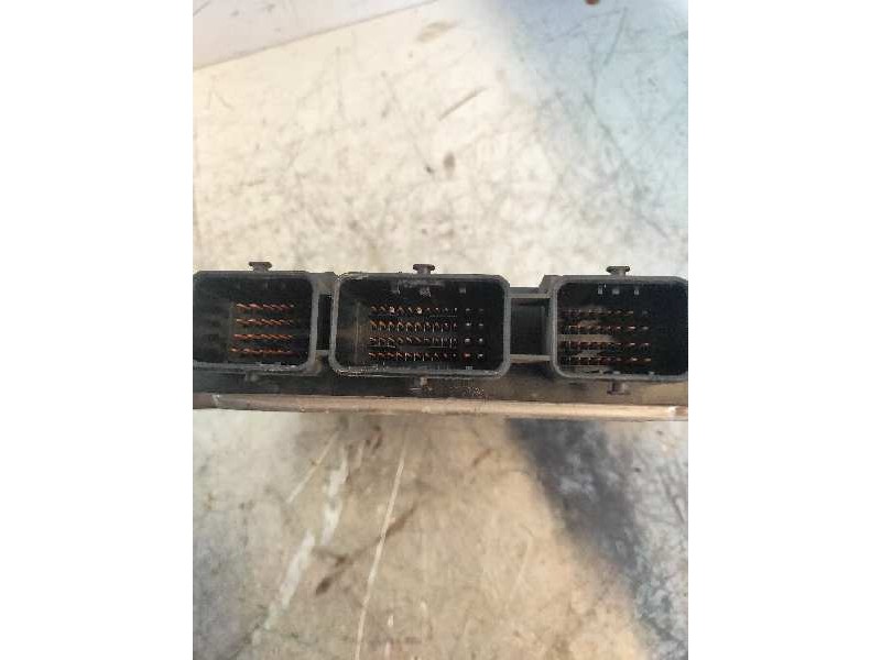 Recambio de centralita motor uce para ford focus c-max (cap) 1.6 tdci cat referencia OEM IAM 0281011701 6M5112A650NB 9BXB