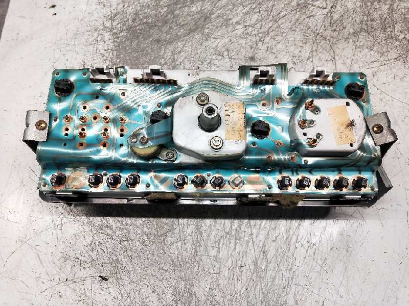 Recambio de cuadro instrumentos para seat ibiza clx referencia OEM IAM 19504101  