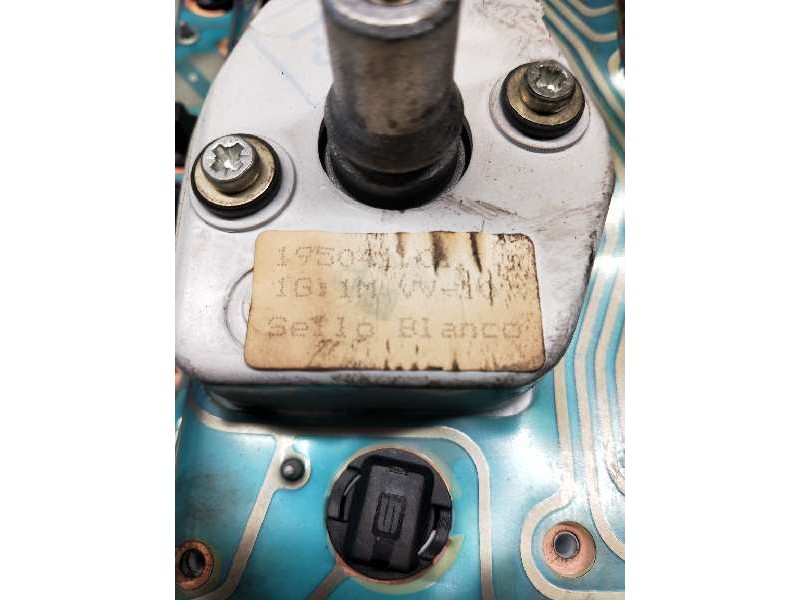 Recambio de cuadro instrumentos para seat ibiza clx referencia OEM IAM 19504101  
