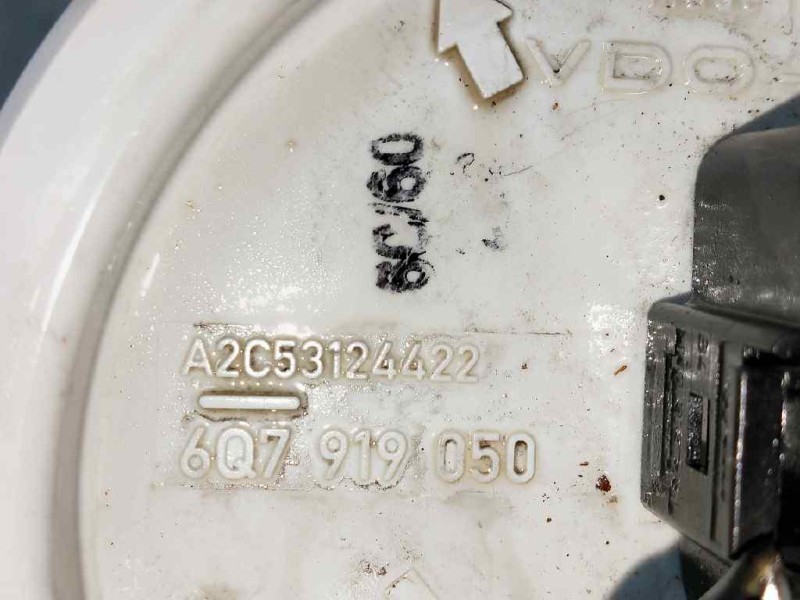 Recambio de bomba combustible para skoda praktik 1.4 tdi referencia OEM IAM 6Q7919050 A2C53124422 VDO AFORADOR