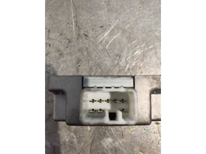 Recambio de modulo electronico para hyundai i20 style s referencia OEM IAM 958001J900  