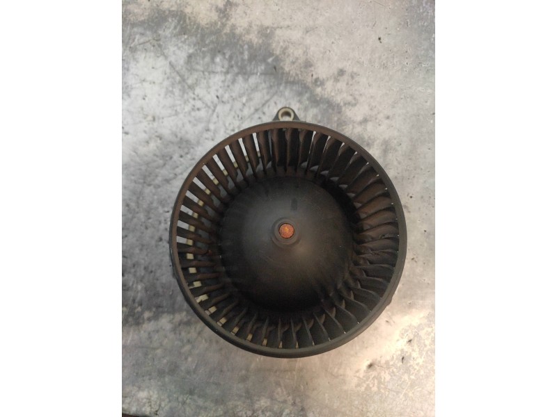 Recambio de motor calefaccion para iveco daily caja cerrada (2006 =>) caja cerrada 50c... batalla 3000 referencia OEM IAM 5M8626