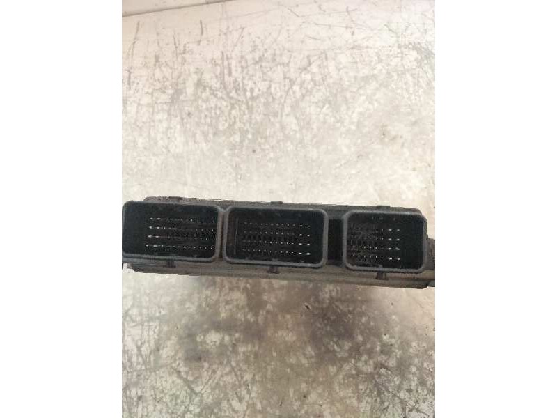 Recambio de centralita motor uce para renault megane ii berlina 5p emotion referencia OEM IAM S122326109A 8200565863 8200592611 