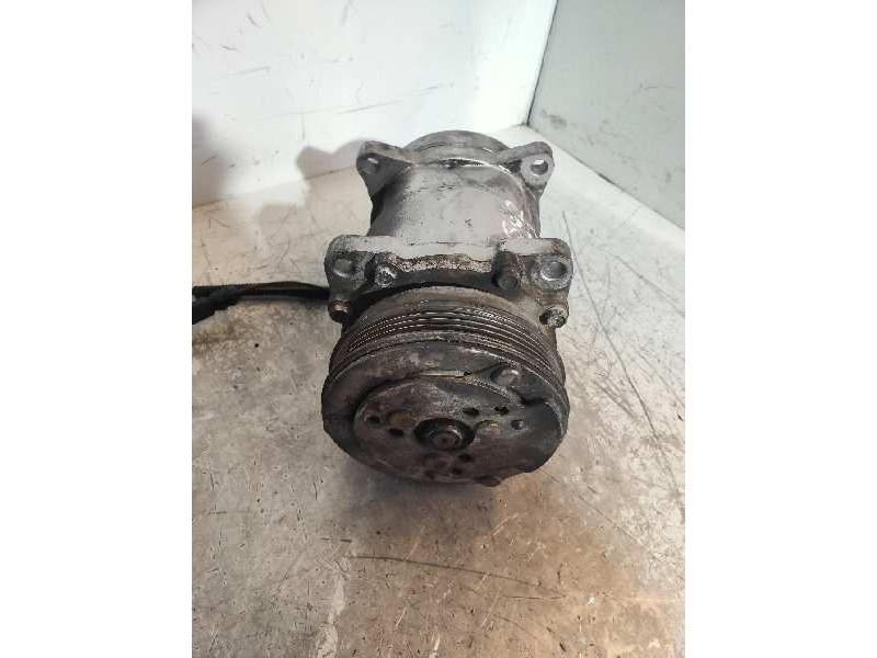 Recambio de compresor aire acondicionado para peugeot 205 berlina 1.6 referencia OEM IAM SD5085431  