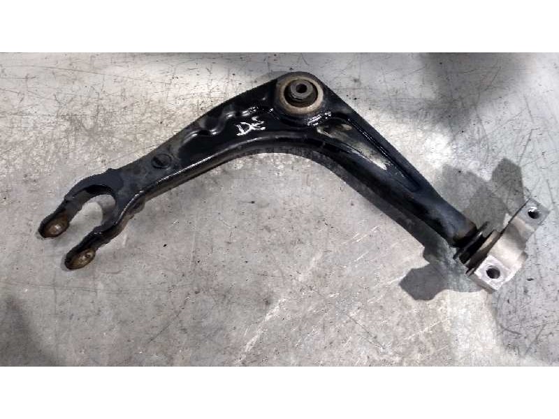 Recambio de brazo suspension inferior delantero derecho para citroen c5 berlina premier referencia OEM IAM 462DBCR2N  