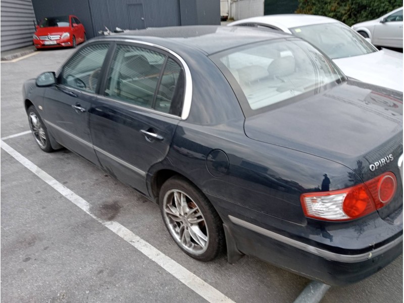 kia opirus del año 2004