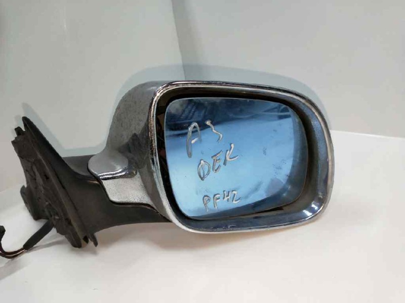 Recambio de retrovisor derecho para audi a3 (8l) referencia OEM IAM   ELECTRIC0