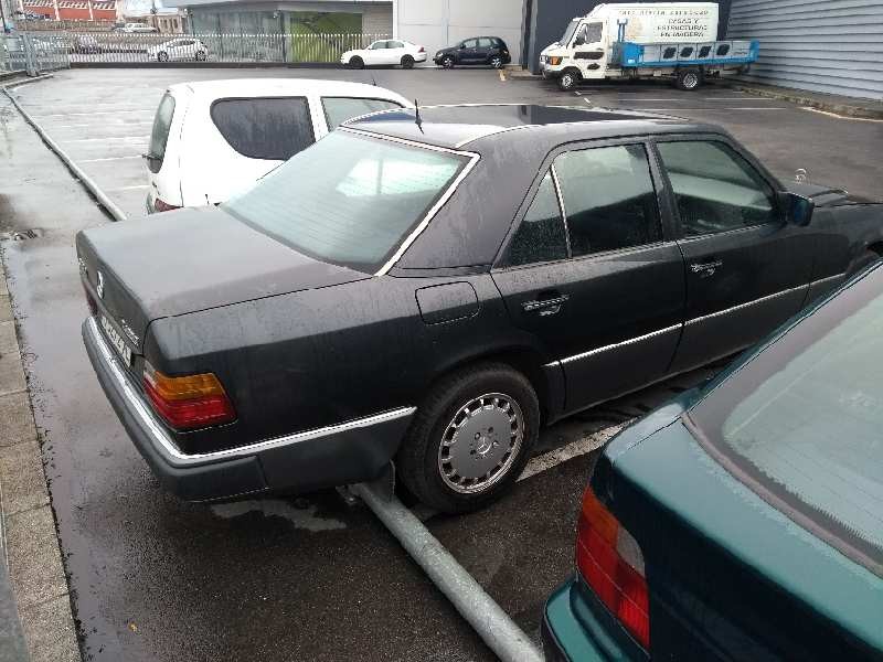 mercedes clase e (w124) berlina del año 1991