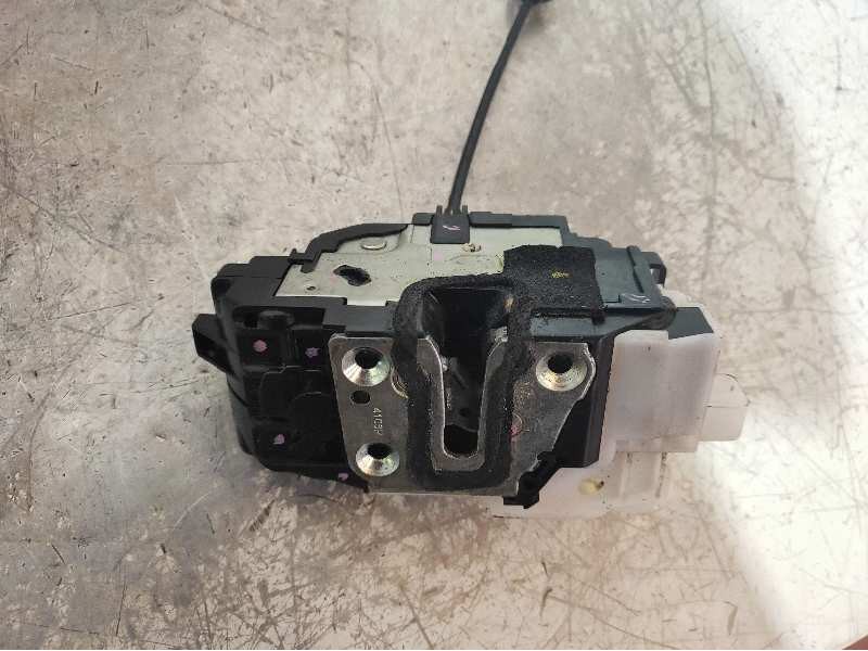 Recambio de motor cierre centralizado delantero derecho para kia pro_cee´d ex referencia OEM IAM  3P 