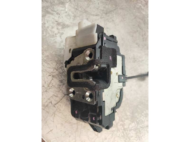 Recambio de motor cierre centralizado delantero izquierdo para kia pro_cee´d ex referencia OEM IAM  3P 
