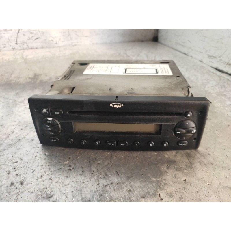 Recambio de sistema audio / radio cd para iveco daily caja cerrada (2006 =>) caja cerrada 50c... batalla 3000 referencia OEM IAM