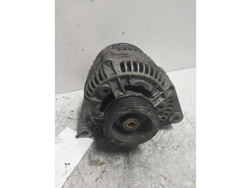 Recambio de alternador para alfa romeo 155 1.8 t.spark referencia OEM IAM 0120485025 BOSCH 
