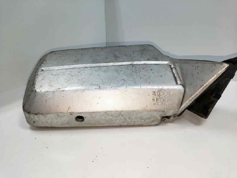 Recambio de retrovisor derecho para bmw bertone 2.4 td referencia OEM IAM   MANUAL