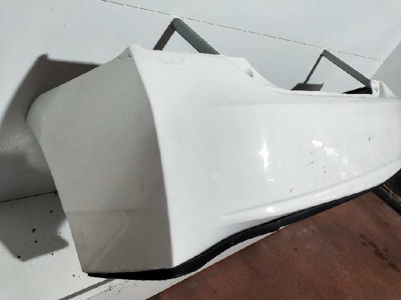 Recambio de paragolpes trasero para toyota prius (nhw30) plug-in hybrid advance referencia OEM IAM   