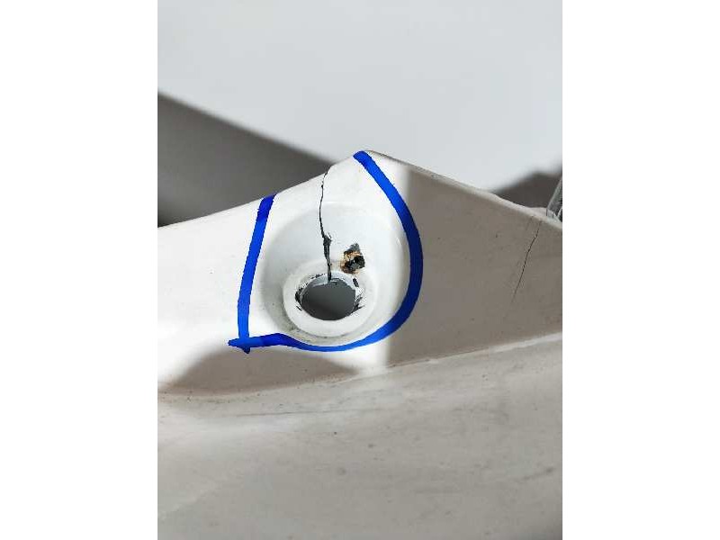 Recambio de paragolpes trasero para toyota prius (nhw30) plug-in hybrid advance referencia OEM IAM   