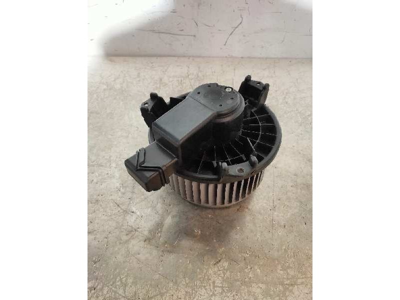 Recambio de motor calefaccion para toyota rav 4 (a3) executive referencia OEM IAM 2727005151  