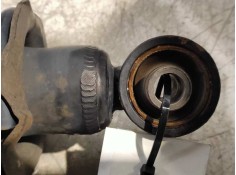 Recambio de amortiguador trasero derecho para lexus is200 (gxe10) 2.0 referencia OEM IAM    2