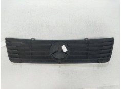 Recambio de rejilla delantera para mercedes sprinter (w901,w904) caja cerr. 312 d (903.461-462) referencia OEM IAM    2