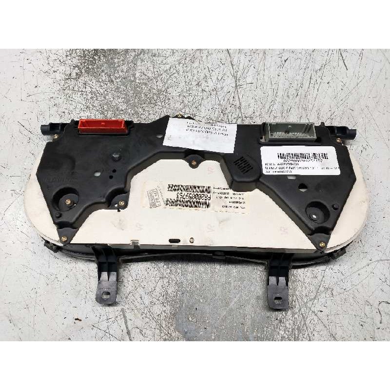 Recambio de cuadro instrumentos para renault clio ii fase i (b/cbo) 1.2 referencia OEM IAM P8200059763 NS00623640  Recambio de cuadro instrumentos para renault clio ii fase i (b/cbo) 1.2 referencia OEM IAM P8200059763 NS00623640