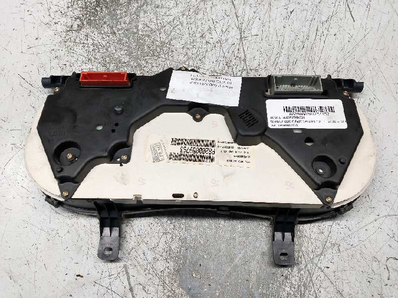 Recambio de cuadro instrumentos para renault clio ii fase i (b/cbo) 1.2 referencia OEM IAM P8200059763 NS00623640 