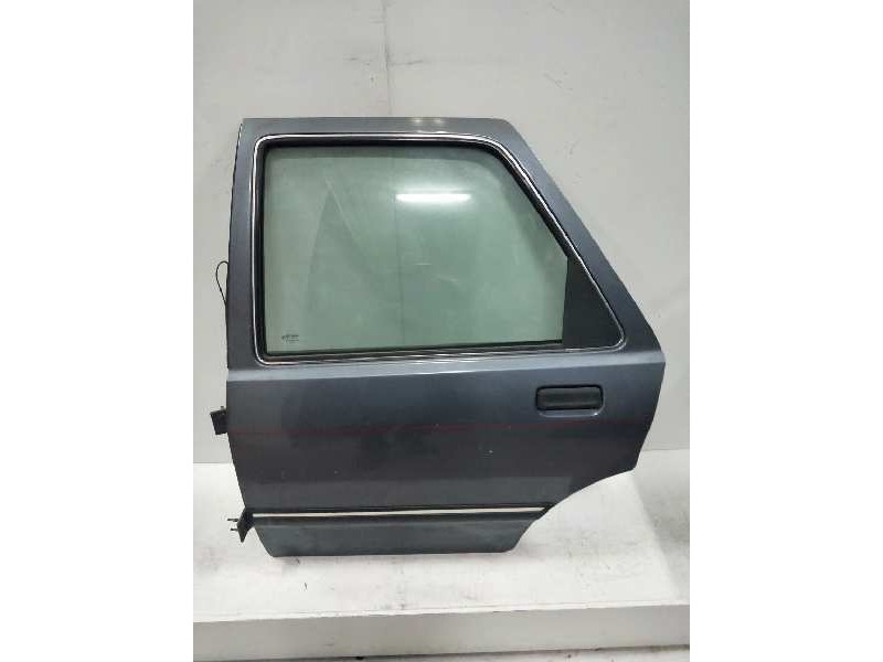 Recambio de puerta trasera izquierda para ford sierra turnier referencia OEM IAM   